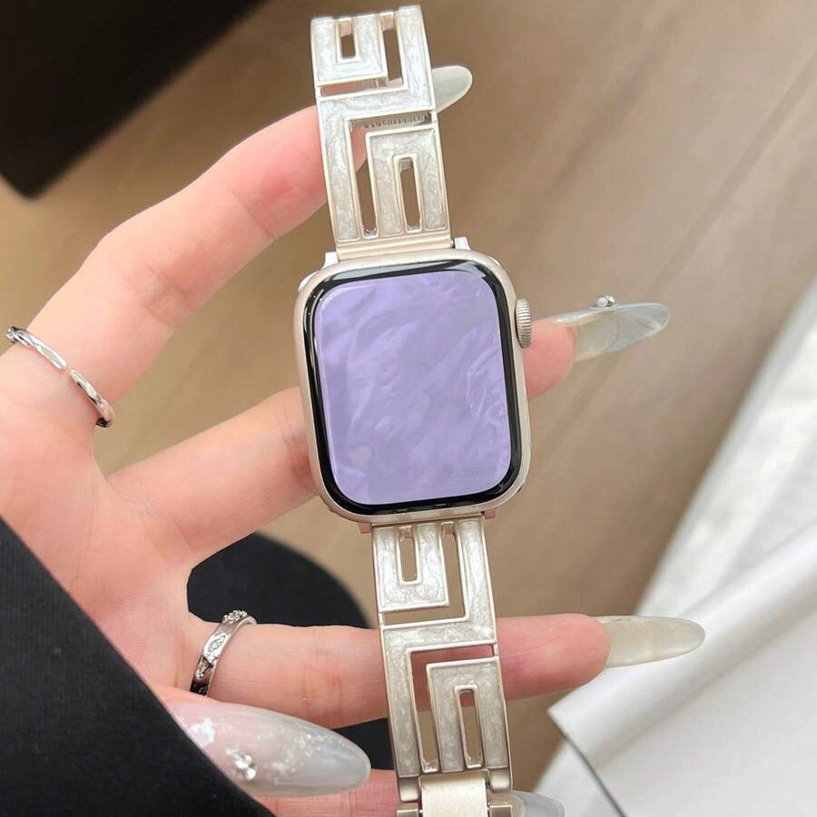 Minimalist Pearl Gold Metal Apple Watch Band