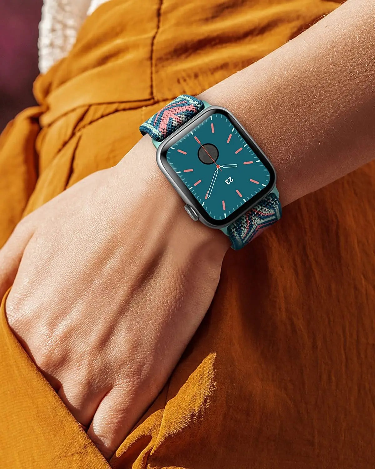 Bracelet Scrunchie pour Apple Watch.